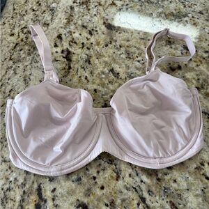 Victoria's Secret Light Pink Underwire Bra